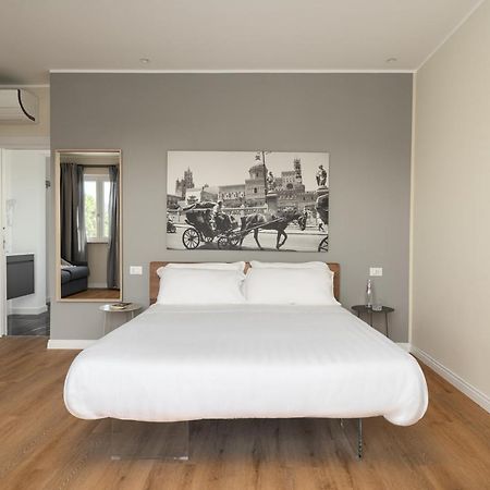Attico 37 - Queen Room Con Terrazza Privata Palermo Luaran gambar